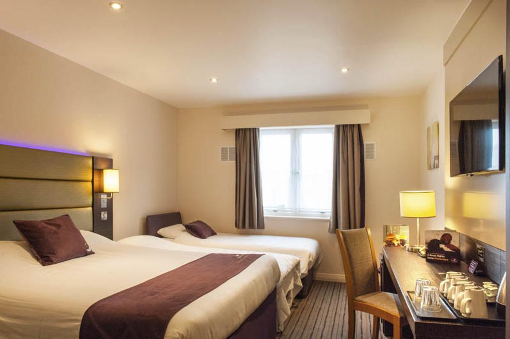 Premier Inn Barrow In Furness Extérieur photo