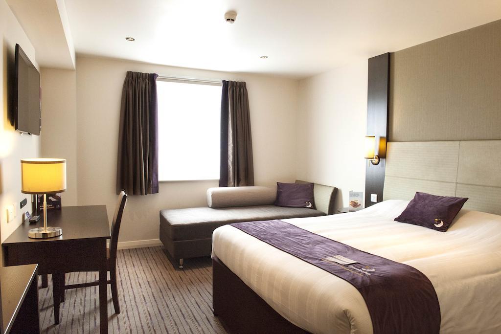 Premier Inn Barrow In Furness Chambre photo
